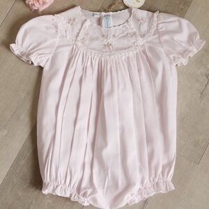Feltman Bros 3-6 month Heirloom Pink Lace Trimmed Baby Girl Bubble